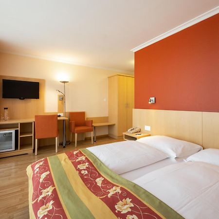 Ambassador Self Check-In Hotel Lucerne Exterior photo