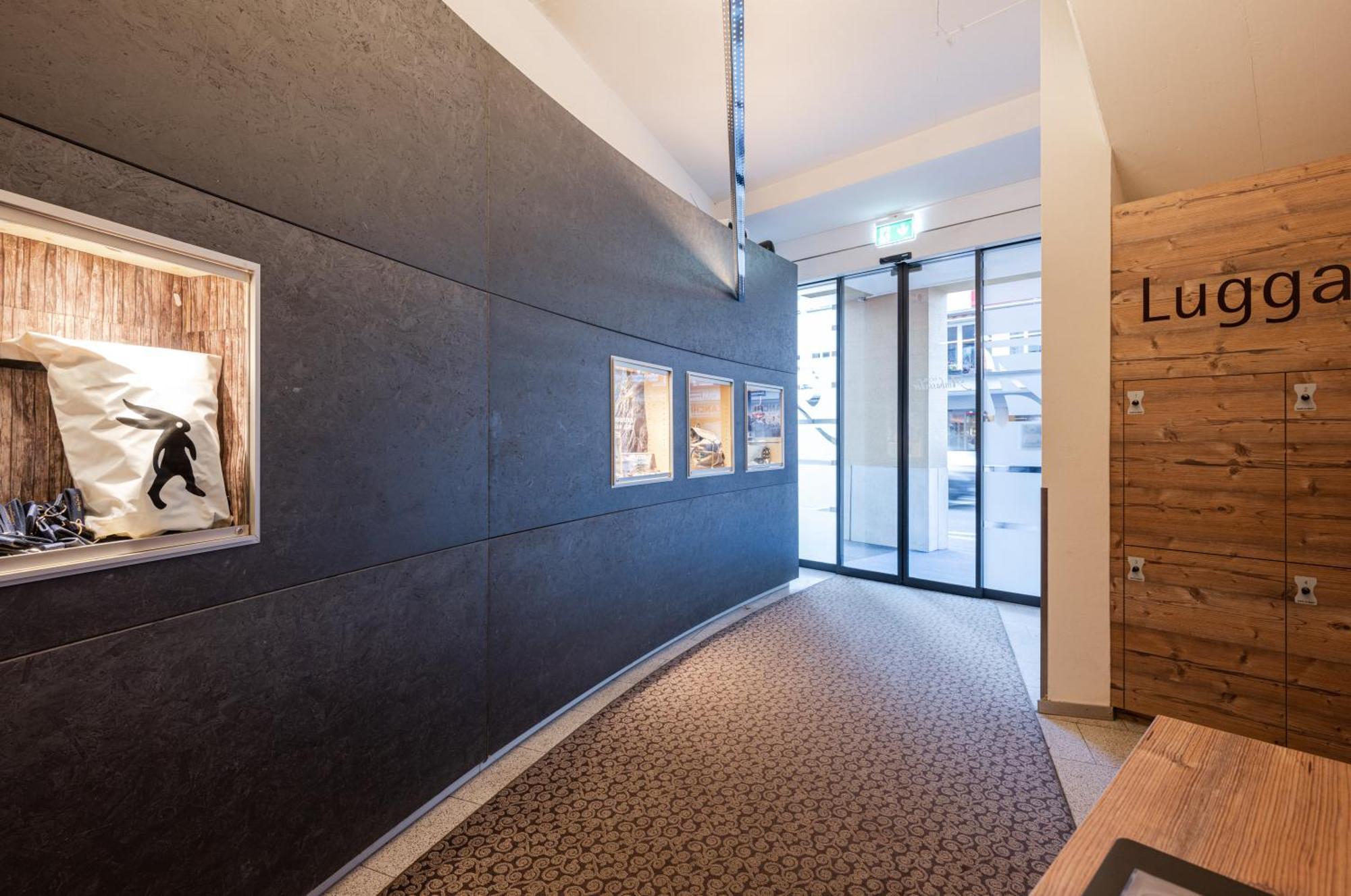 Ambassador Self Check-In Hotel Lucerne Exterior photo